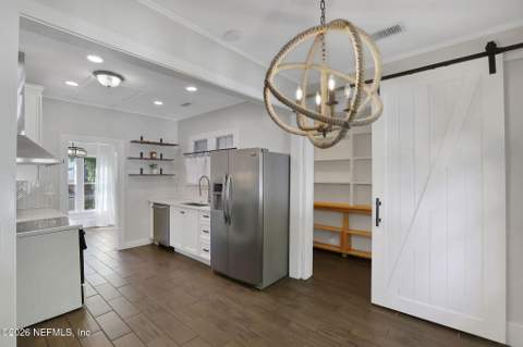708 Spring Street, Green Cove Springs FL - photo 15 of 65
