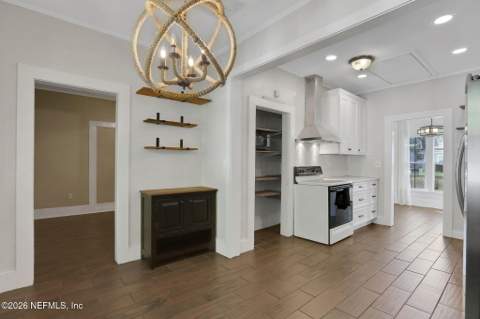 708 Spring Street, Green Cove Springs FL - photo 18 of 65