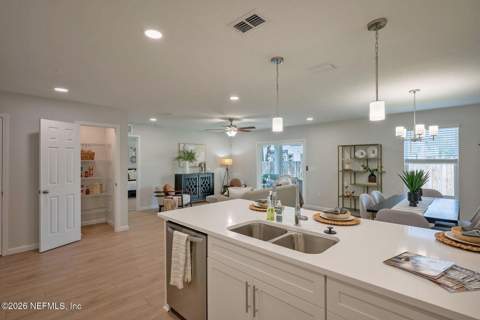 1326 Jewelstone Lane, Jacksonville FL - photo 12 of 24