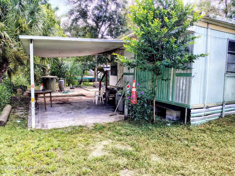 2 bedroom Ranch at 117 Breezewood Circle, St Johns Riverside Ests M, San Mateo — photo 2
