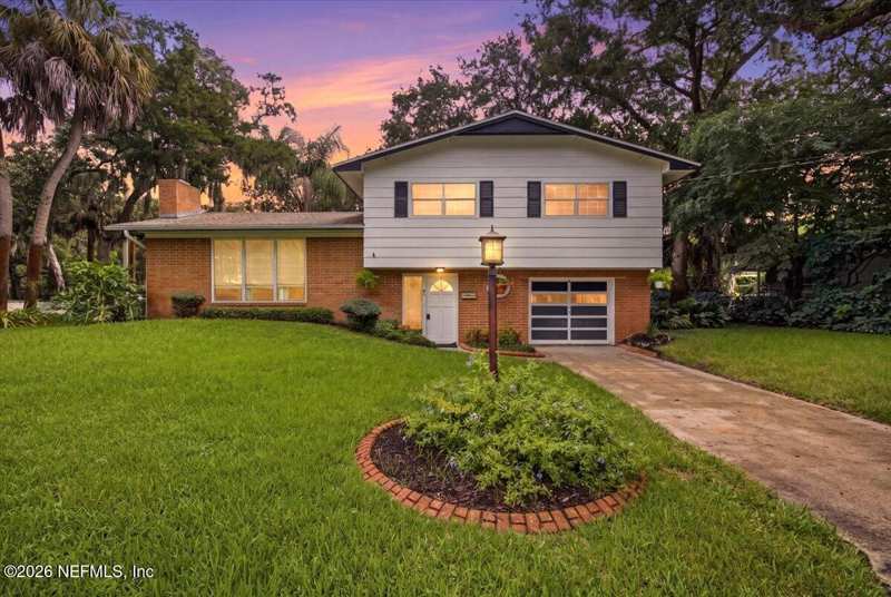 2 bedroom Single Family Residence at 2 Park Terrace Drive, Davis Shores, St. Augustine — photo 1