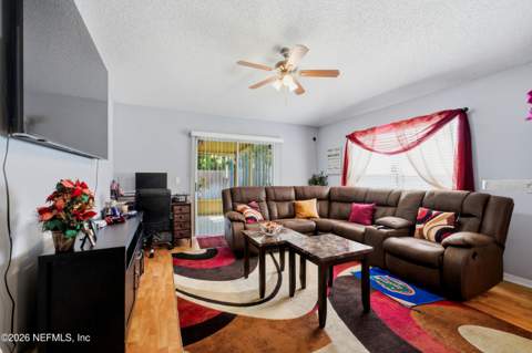 1663 E Jayhawk Lane, Jacksonville FL - photo 12 of 26