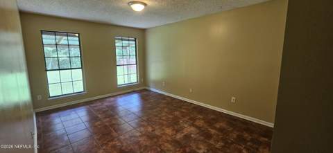 8280 Rocky Creek Drive, Jacksonville FL - photo 10 of 14
