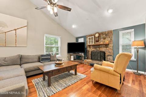 5248 Tilting Oaks Court, Jacksonville FL - photo 10 of 35
