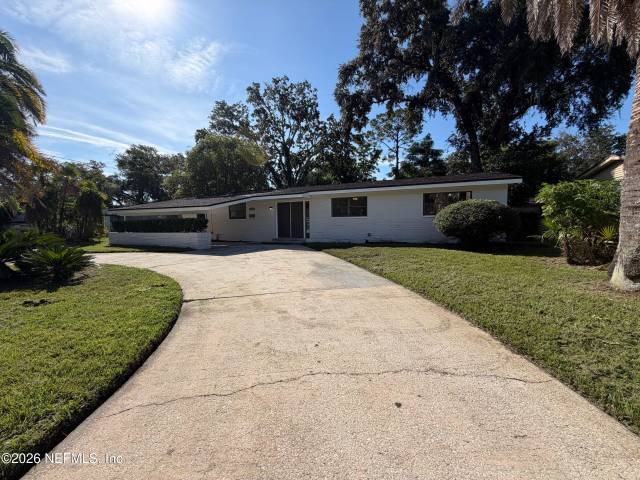 4040 SIERRA MADRE Drive