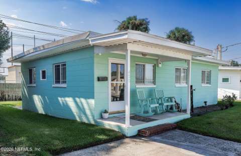420 11Th Street, $300k–$500k for sale in Jacksonville Beach