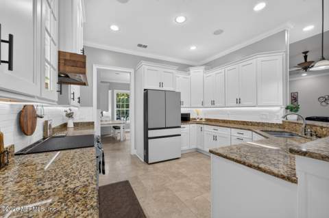 13545 Macapa Road, Jacksonville FL - photo 15 of 59