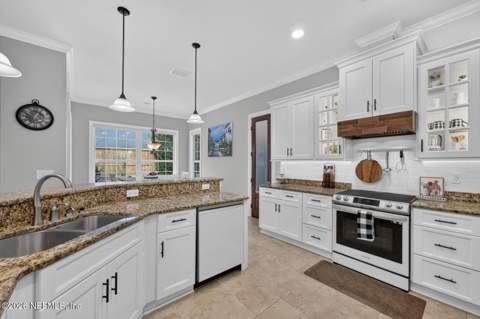 13545 Macapa Road, Jacksonville FL - photo 16 of 59