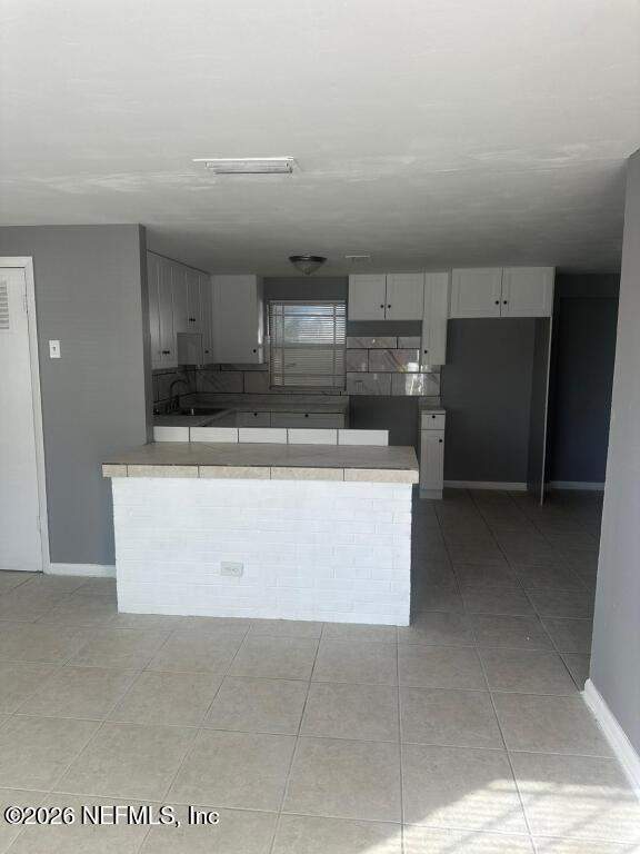 4 bedroom Single Family Residence at 5818 Tusk Court, Washington Estates, Jacksonville — photo 5