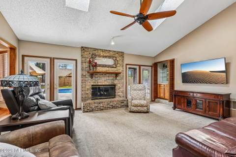 3074 Nautilus Road, Middleburg FL - photo 15 of 60