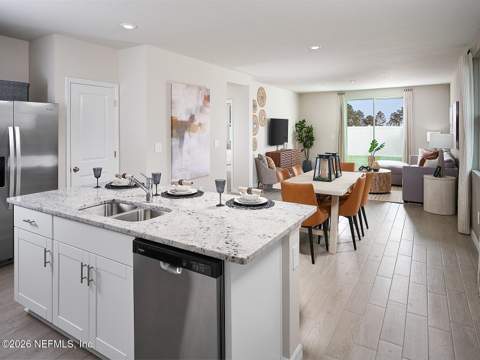 9427 Ella Point Drive, Jacksonville FL - photo 6 of 9