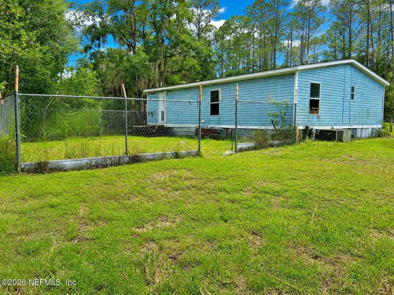3 bedroom Manufactured Home at 106 Lake Shore Road, Interlachen Lakes Estates, Interlachen — photo 4