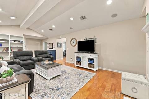 1770 Providence Hollow Lane, Jacksonville FL - photo 17 of 53