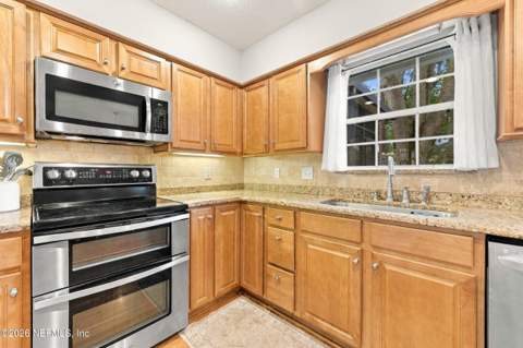 1770 Providence Hollow Lane, Jacksonville FL - photo 21 of 53