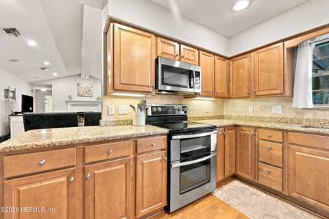1770 Providence Hollow Lane, Jacksonville FL - photo 22 of 53