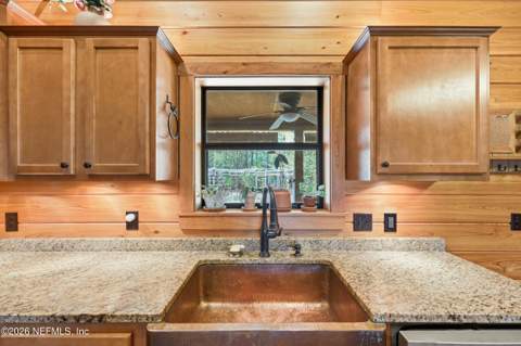 8796 Gin Henry Lane, Glen St. Mary FL - photo 14 of 64