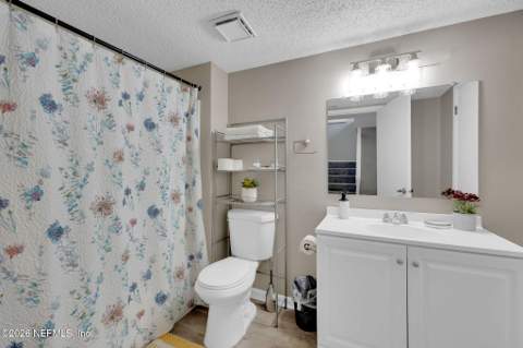10708 Alden Road, Jacksonville FL - photo 9 of 35