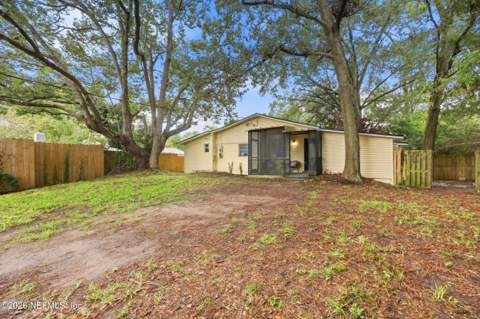 113 Suzanne Avenue #D, Orange Park FL - photo 20 of 36