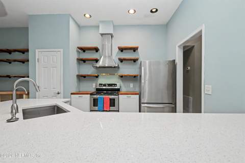 8639 Ranchwood Lane, St. Augustine FL - photo 10 of 69