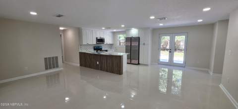 5200 Brentview Terrace, Jacksonville FL - photo 8 of 59