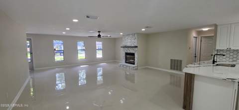 5200 Brentview Terrace, Jacksonville FL - photo 14 of 59