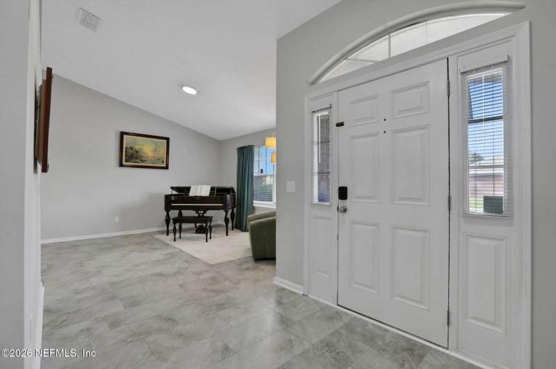 4 bedroom Single Family Residence at 3402 Natalie Drive, Lois Estates, Jacksonville — photo 2
