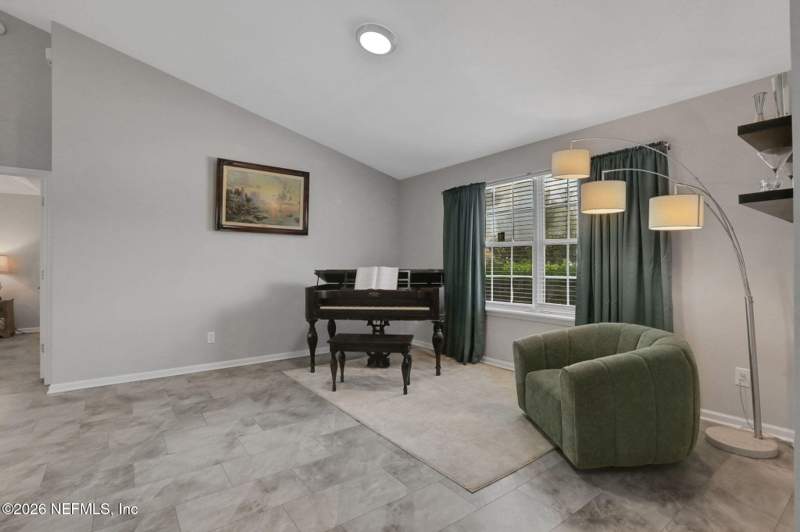4 bedroom Single Family Residence at 3402 Natalie Drive, Lois Estates, Jacksonville — photo 5
