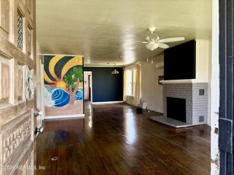 1010 4th Street, Jacksonville Beach FL - photo 7 of 39