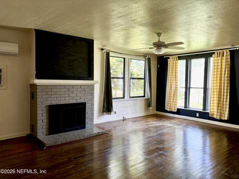 1010 4th Street, Jacksonville Beach FL - photo 10 of 39