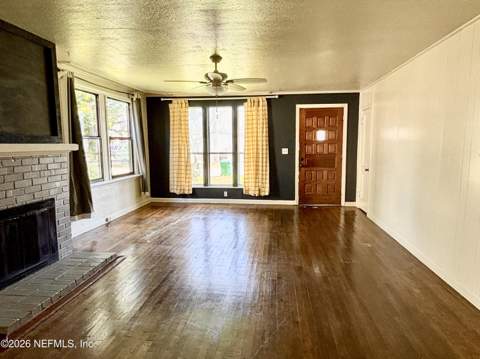 1010 4th Street, Jacksonville Beach FL - photo 9 of 39