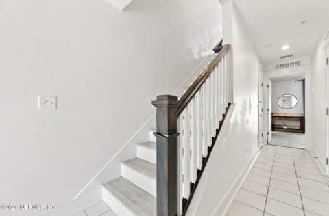 2072 Gail Avenue, Jacksonville Beach FL - photo 9 of 59