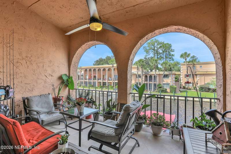 2 bedroom Condominium at 5375 Ortega Farms Boulevard #1106, Venetian On The Ortega, Jacksonville — photo 4