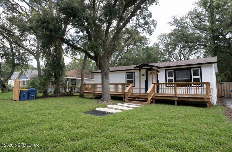 3 bedroom Single Family Residence at 716 S 12th Street, Metes & Bounds, Fernandina Beach — photo 2