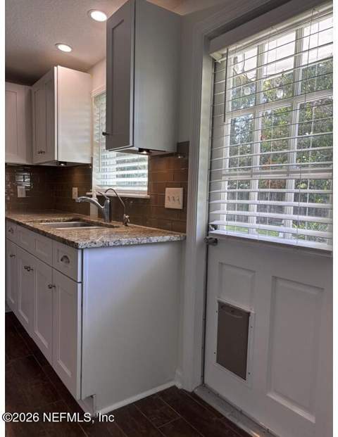 1125 Oceanwood Drive, Neptune Beach FL - photo 12 of 17