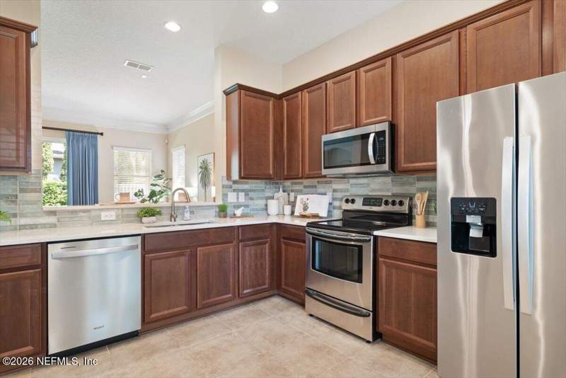 3 bedroom Single Family Residence at 13849 Jeremiah Road, Covenant Cove, Jacksonville — photo 4