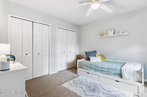 12977 Silver Oak Drive, Jacksonville FL - photo 14 of 46