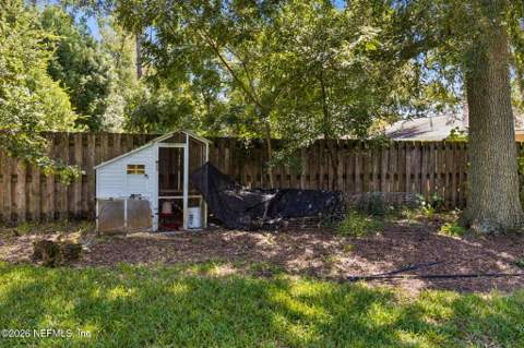 12977 Silver Oak Drive, Jacksonville FL - photo 23 of 46
