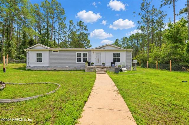 676 S COUNTY ROAD 315, home for sale in Interlachen