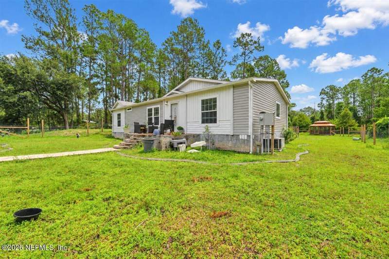 3 bedroom Manufactured Home at 676 S County Road 315, Metes & Bounds, Interlachen — photo 3