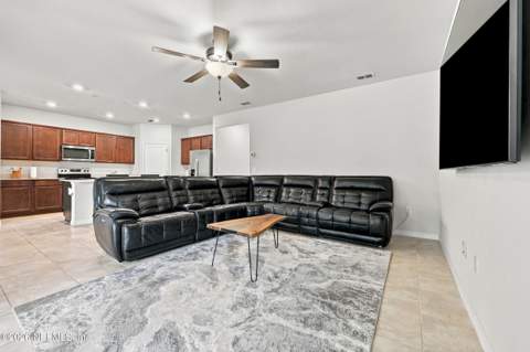 14616 Spring Light Circle, Jacksonville FL - photo 9 of 46