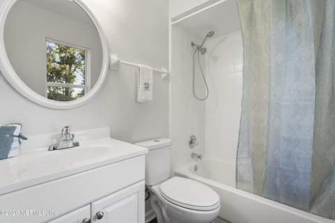 2698 N Pinewood Boulevard, Middleburg FL - photo 15 of 24