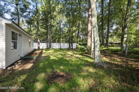 2698 N Pinewood Boulevard, Middleburg FL - photo 17 of 24