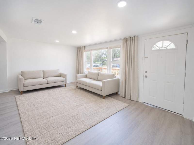 3 bedroom Single Family Residence at 716 S 12th Street, Metes & Bounds, Fernandina Beach — photo 5