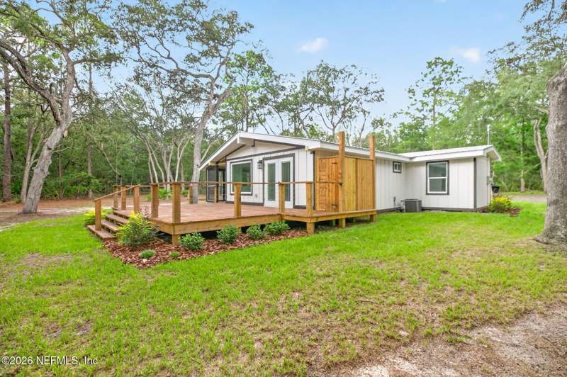 3 bedroom Single Family Residence at 8189 Melrose Road, Metes & Bounds, Melrose — photo 3