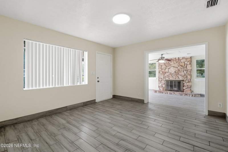 3 bedroom Single Family Residence at 12003 Correa Court, Hogan Heights, Jacksonville — photo 4