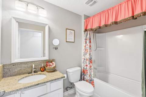 8153 Meadow Walk Lane, Jacksonville FL - photo 23 of 37