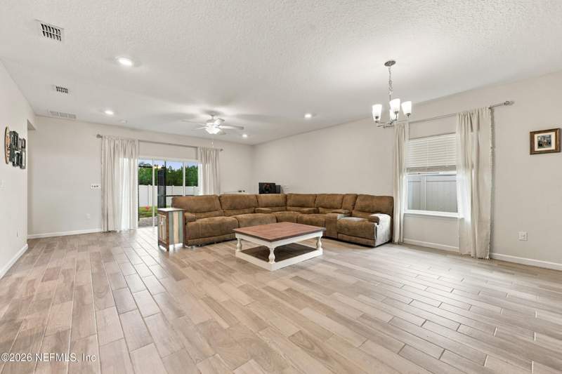 4 bedroom Single Family Residence at 9623 Lemon Grass Lane, Highland Chase, Jacksonville — photo 3