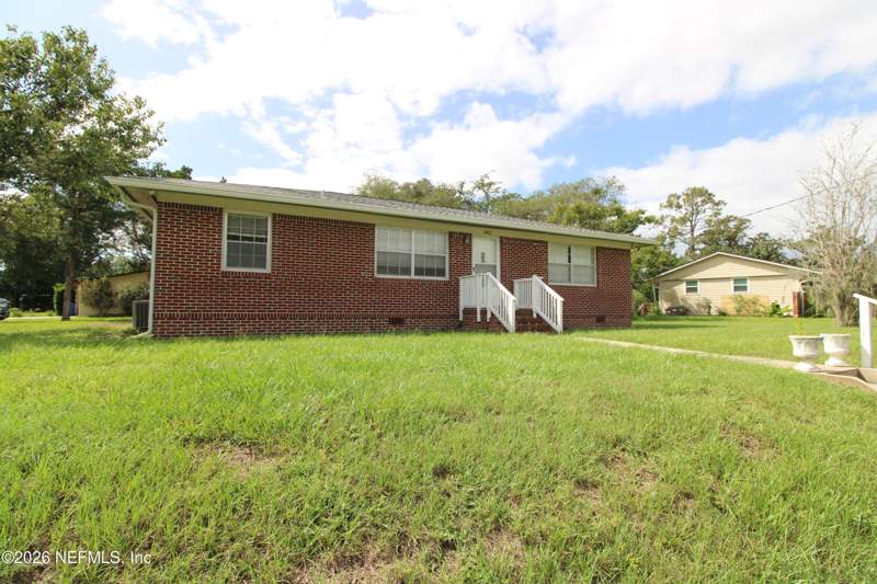 2 bedroom Single Family Residence at 302 Shore Drive, St Augustine South, St. Augustine — photo 2