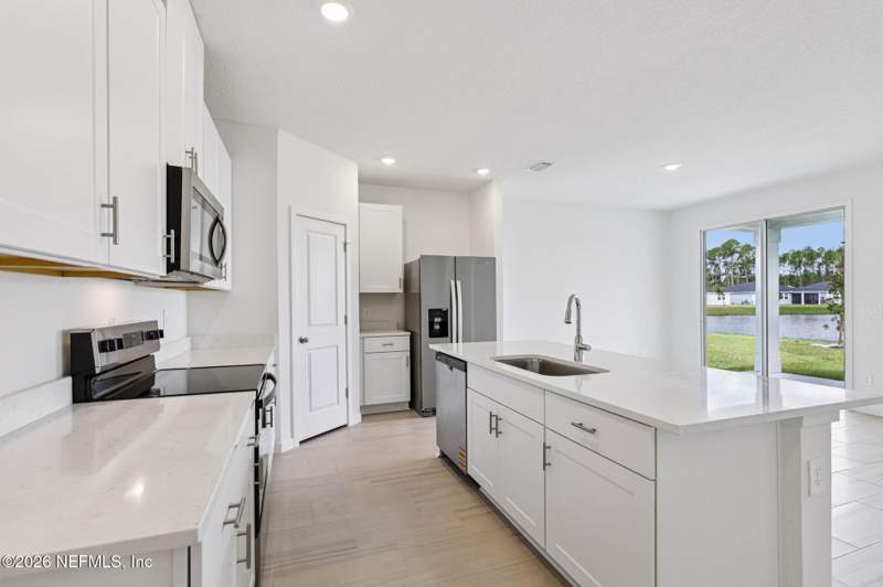 4 bedroom Single Family Residence at 7313 Everett Forest Drive, Cypress Meadows, Jacksonville — photo 3