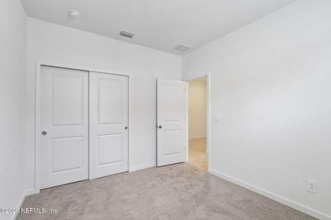 7313 Everett Forest Drive, Jacksonville FL - photo 19 of 27